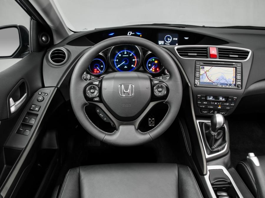  Honda Civic Tourer 2013 года  (фото 23 из 30)